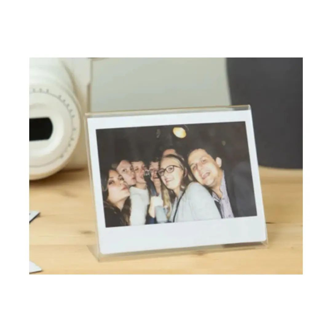 Instax 210