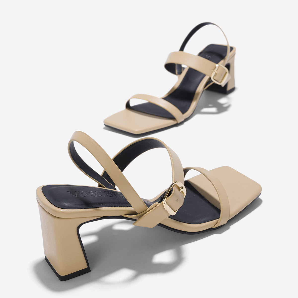 Vascara Giày Sandal Gót Trụ Nhấn Khóa Trang Trí - SDN 0795