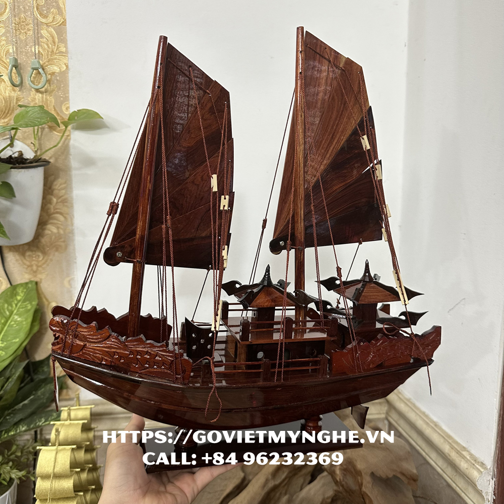 Mô hình thuyền gỗ thuyền trang trí thuyền gỗ cổ Hạ Long Rồng - Thân tàu dài 40cm - Buồm gỗ tự nhiên