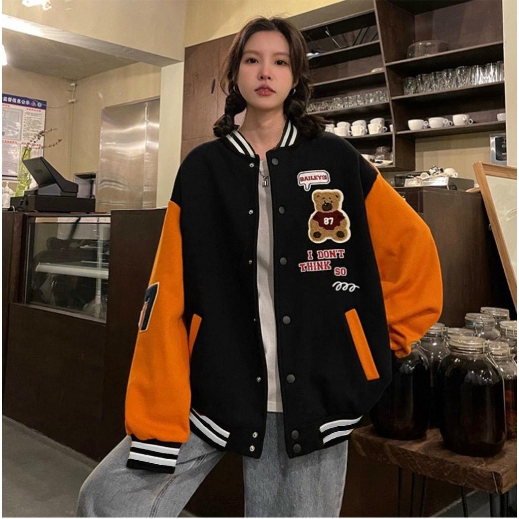 Áo Khoác Bomber Nữ Form Unisex In Họa Tiết Hình Gấu Phối Nút Bấm Chất Liệu Nỉ Bông Loại 1 Dày Dặn Siêu Đẹp