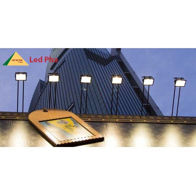 Đèn pha led 200w loại tốt