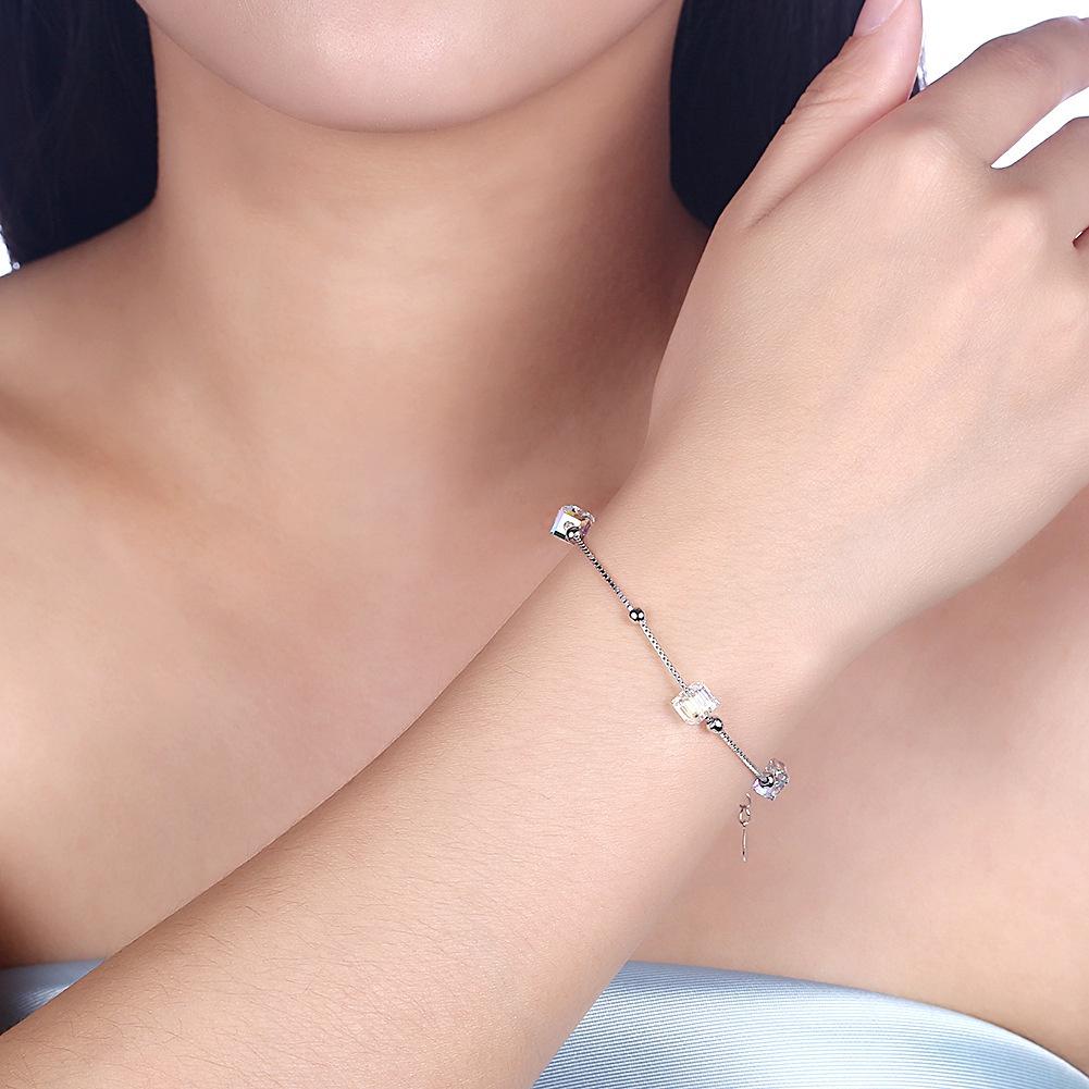 Vòng tay nữ ATJ9901, thiết kế hạt ngọc vuông nhân tạo đổi màu, lắc tay Anta Jewelry