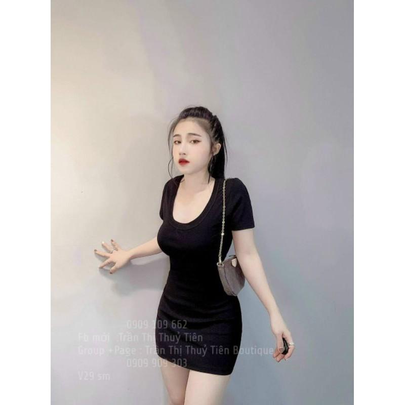 Đầm body cổ vuông.chất borip xịn