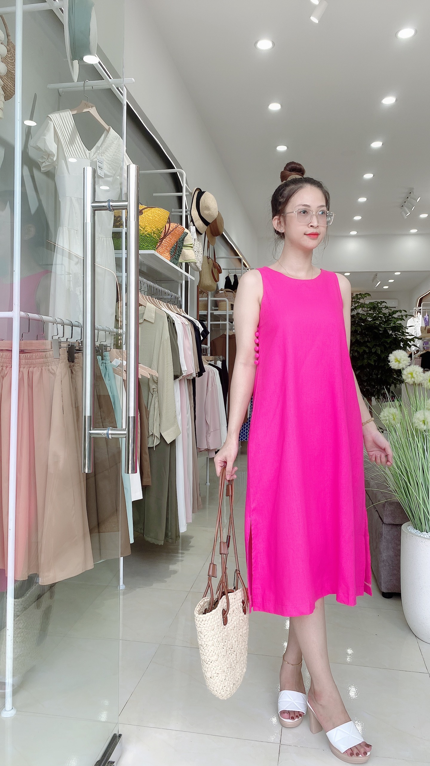 Đầmlinen phom A nút bọc