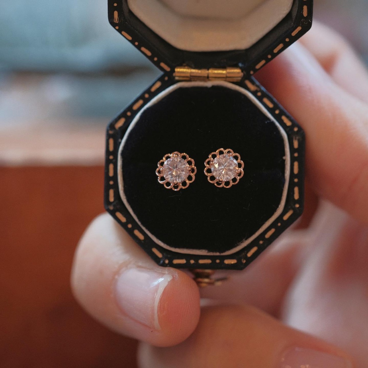 Bông Tai Vàng 14K - MOON Jewelry