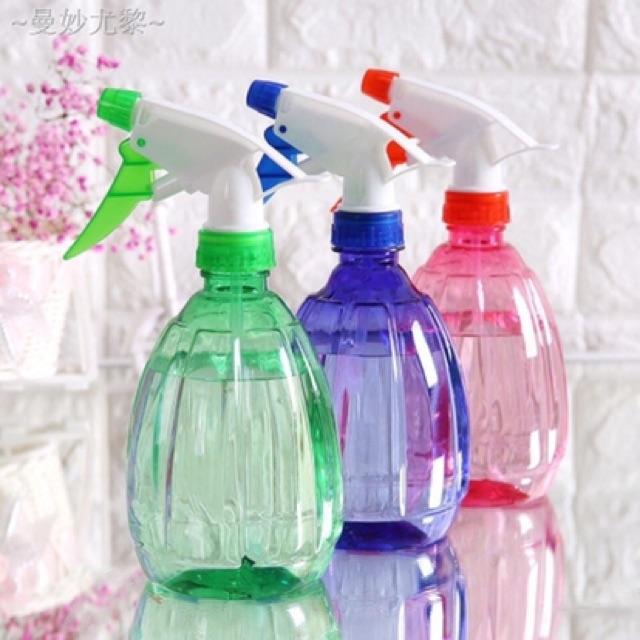 BÌNH TƯỚI NƯỚC KIÊM XỊT RỬA KÍNH 1 chiếc
