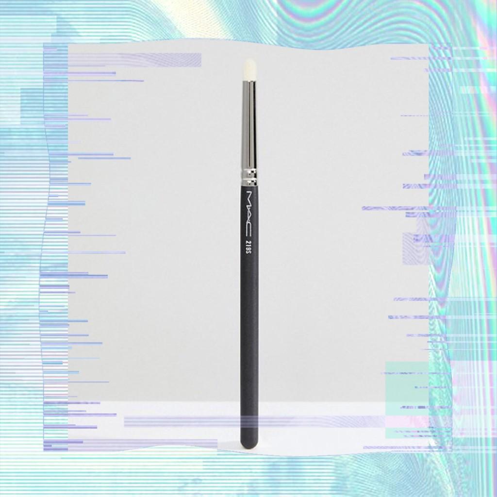 Cọ Nhấn Đuôi Mắt MAC 219S - Mac Eyebrush