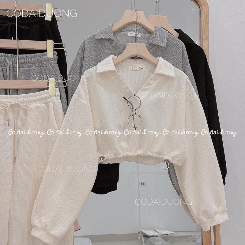 Bộ TT cổ v trơn dáng CRT