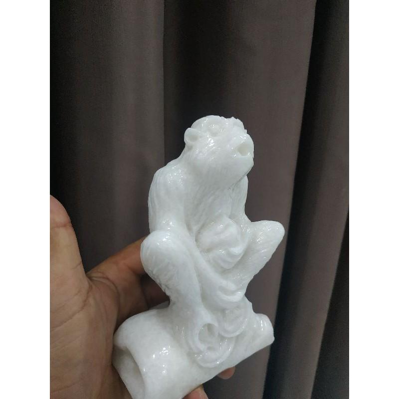 Tượng khỉ đá trắng cao 15cm