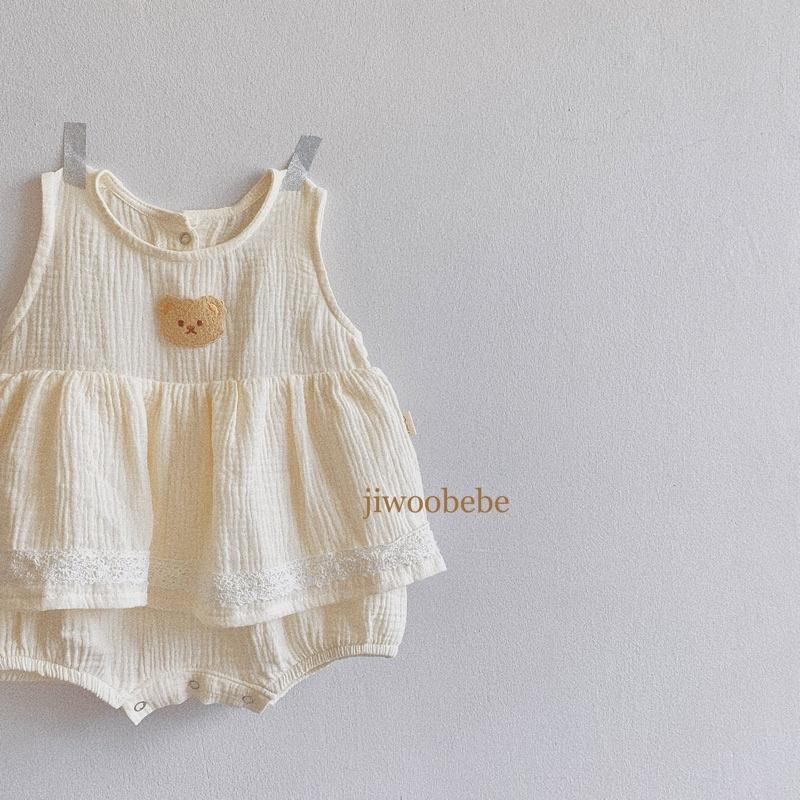 Romper Muslin Hình Gấu - Bodysuit Gấu Chất Xô Muslin Mềm Mại Cho Bé Gái