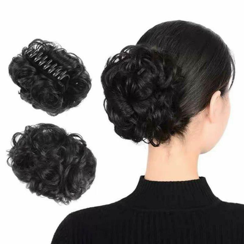 Tóc búi xoăn ngoặm trung niên
