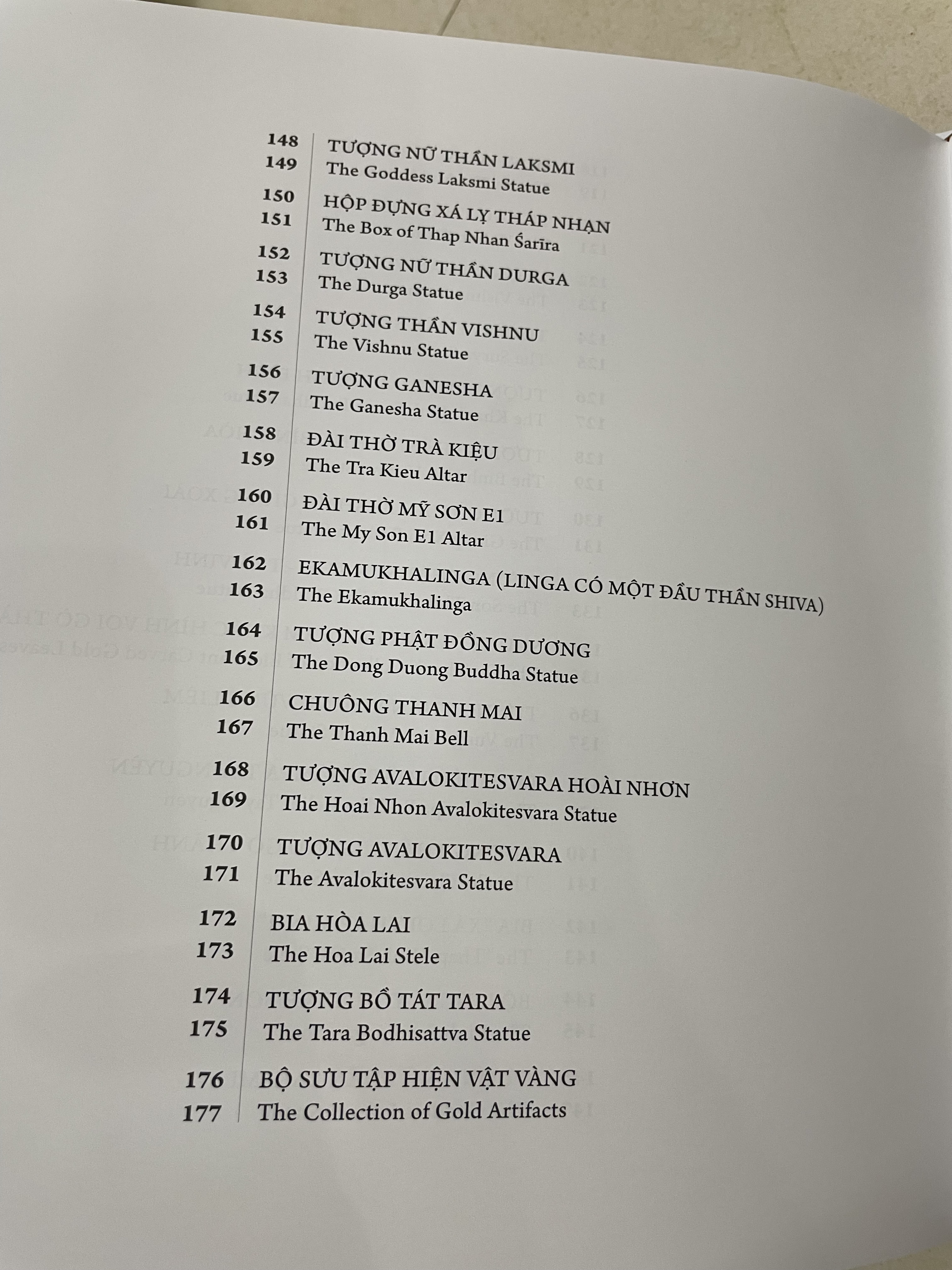 Ngàn năm văn hiến quốc gia Việt Nam (Bìa cứng in màu)