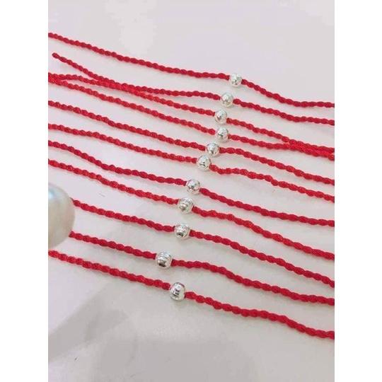 1 vòng cổ chỉ đỏ ngọc bích may mắn cho bé