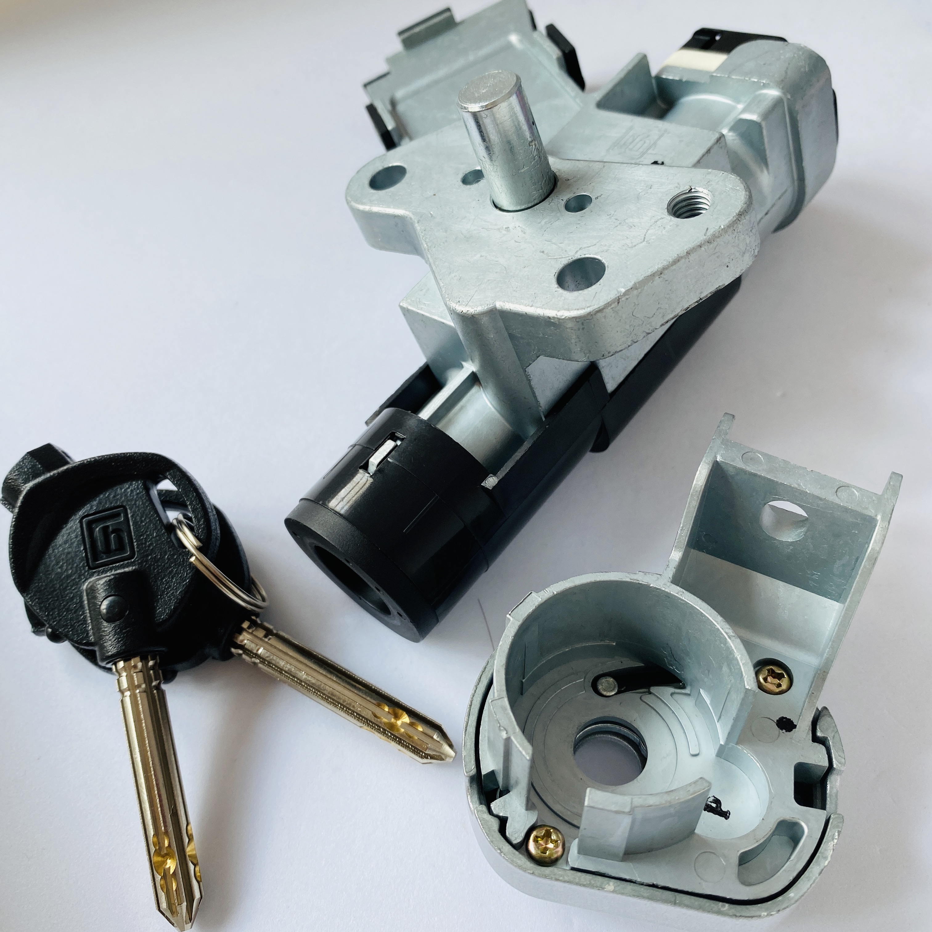 Ổ Khóa Từ 8 Cạnh Dành Cho Xe Lead