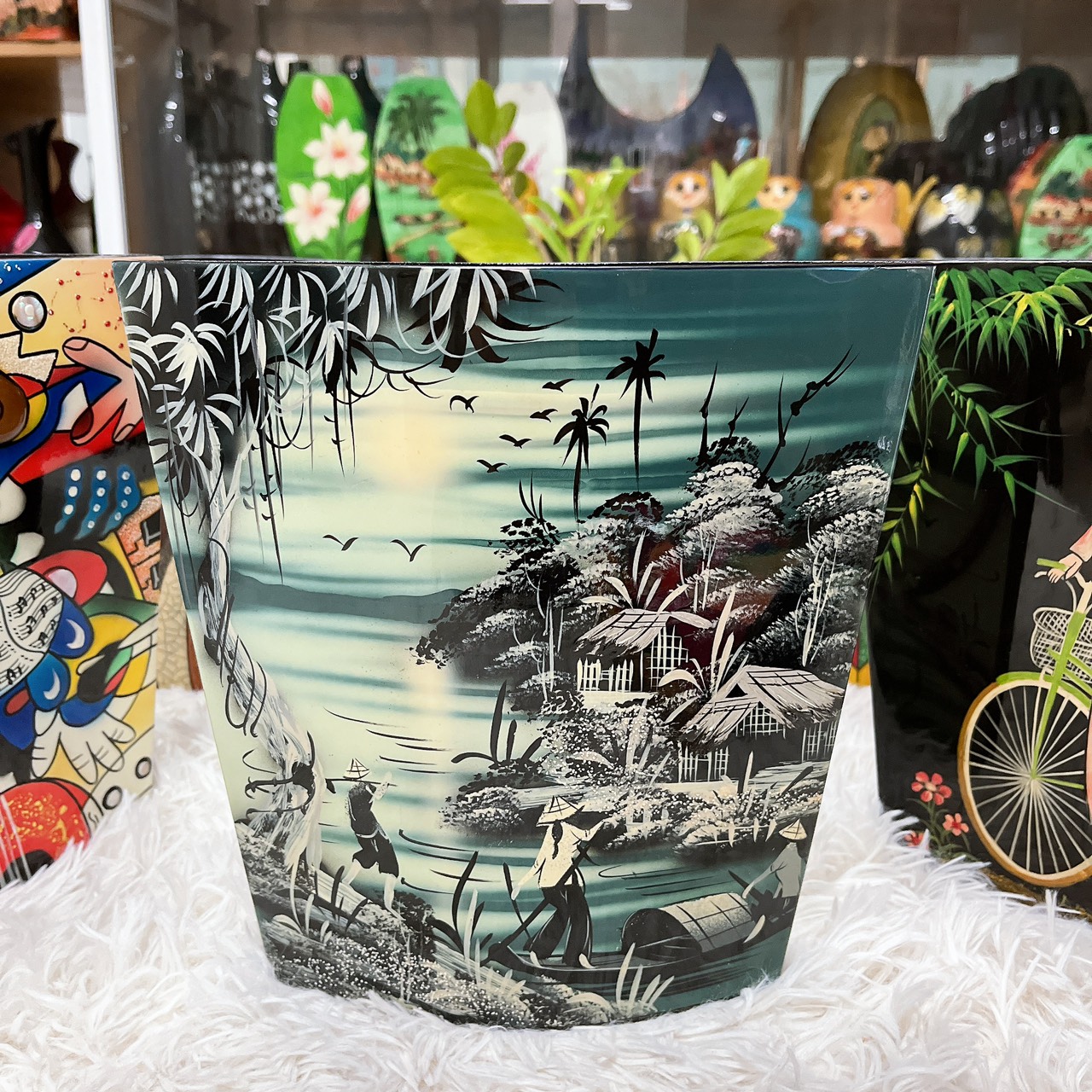 Bình Hoa Sơn Mài Cao Cấp – Dáng Dẹp Nghệ Thuật | Size 25x26x7.5 cm