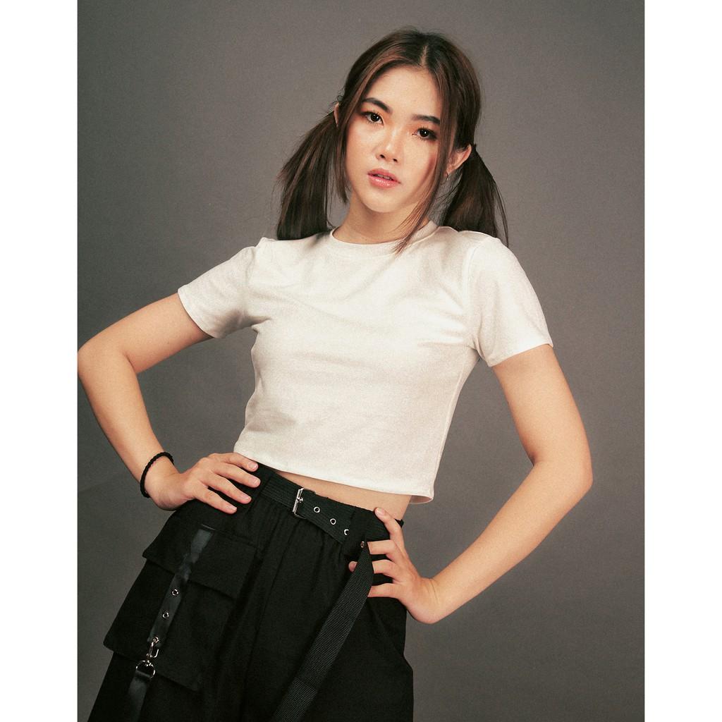 - VIDEO Áo thun croptop cổ tròn basic