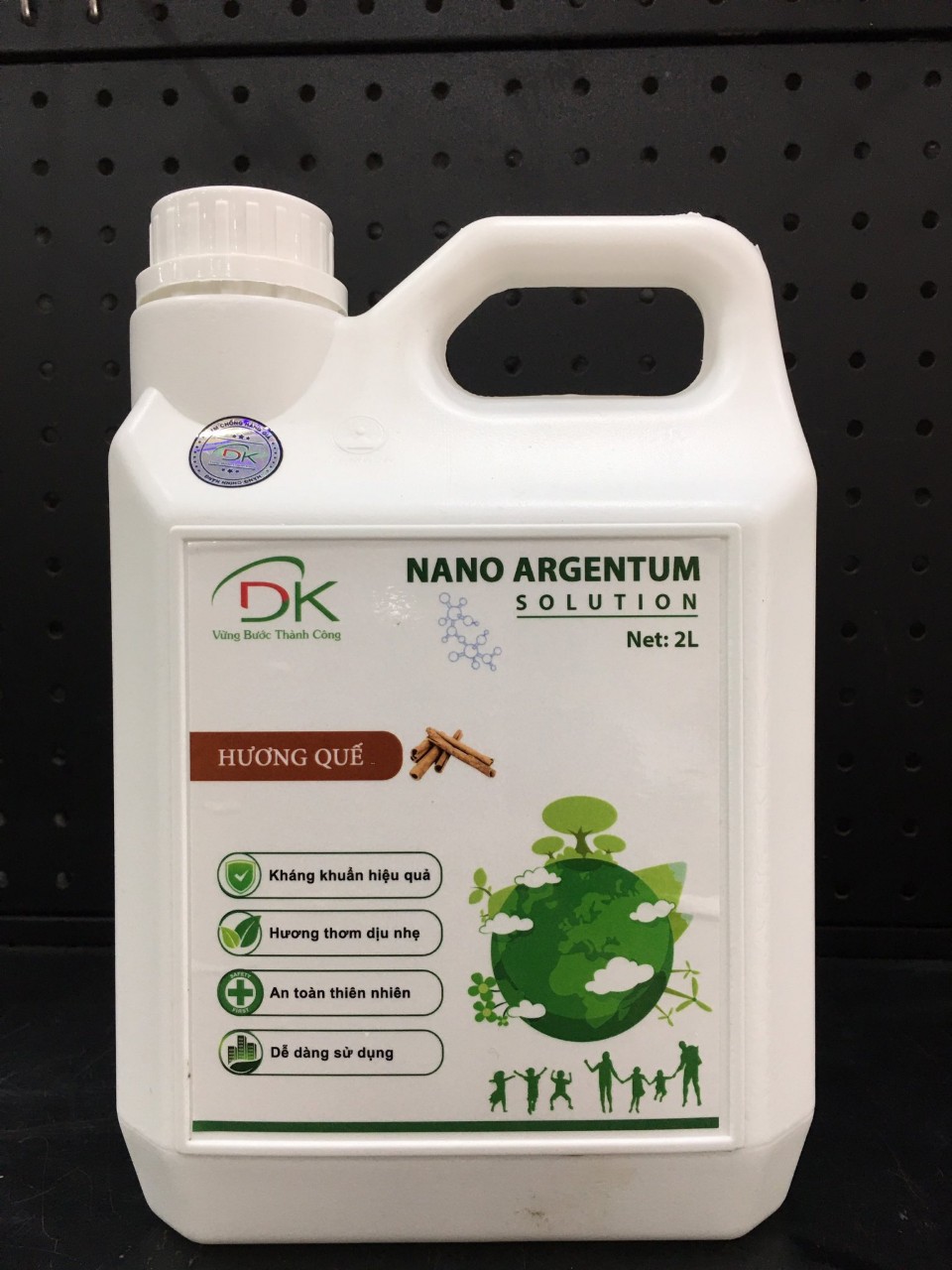 2 LÍT Dung dịch Nano Bạc DK NANO ARGETUM SOLUTION A khử mùi, khử khuẩn cho xe ô tô, nhà cửa, văn phòng kết hợp với máy khử mùi để tạo khói