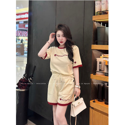 BỘ LEN MTG QC MÀU BE CHỮ ĐỎ NỮ SETN818