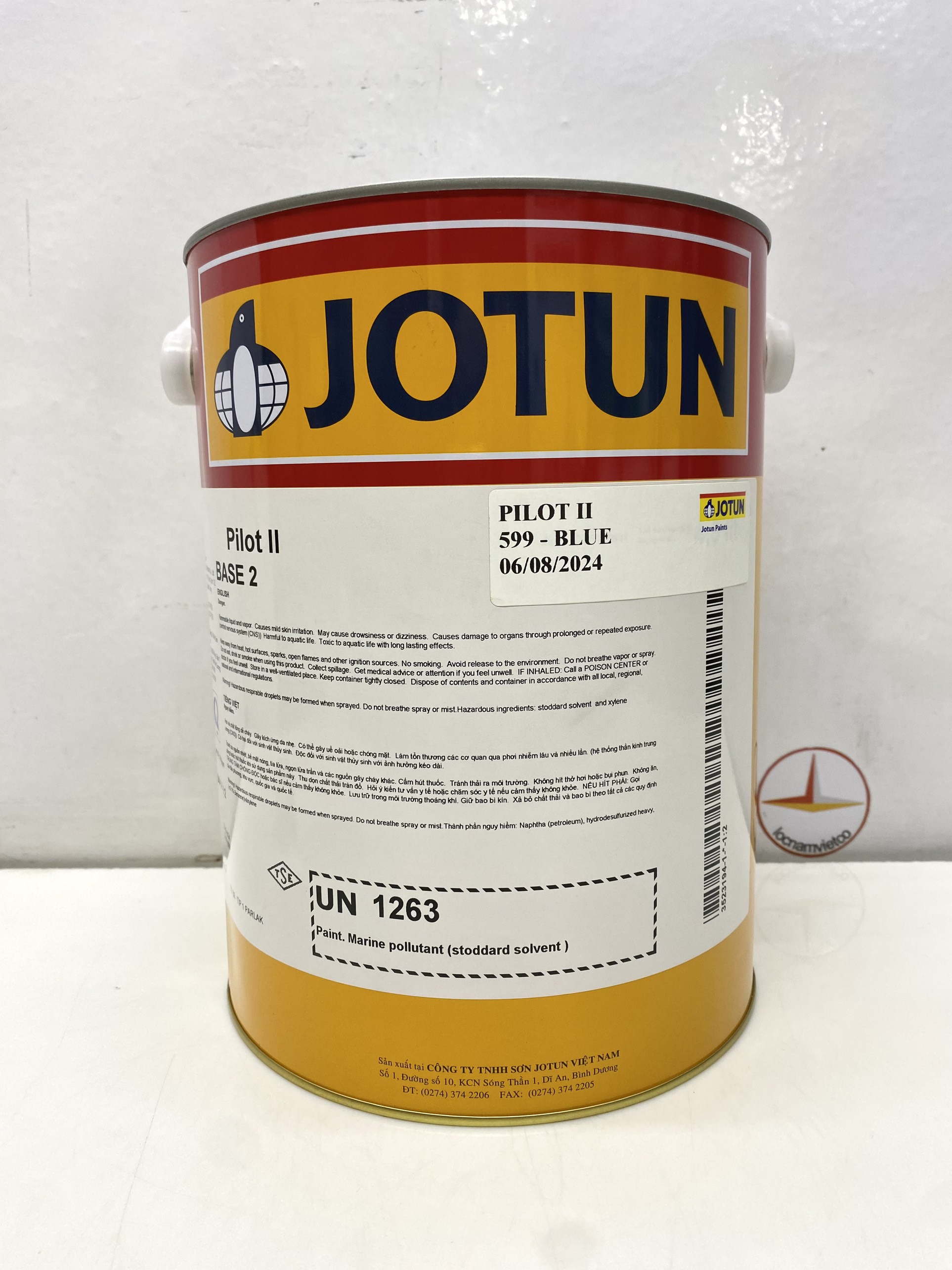 Sơn Jotun Pilot 2 Base 2 màu Blue 599 (Xanh dương) 5L/lon