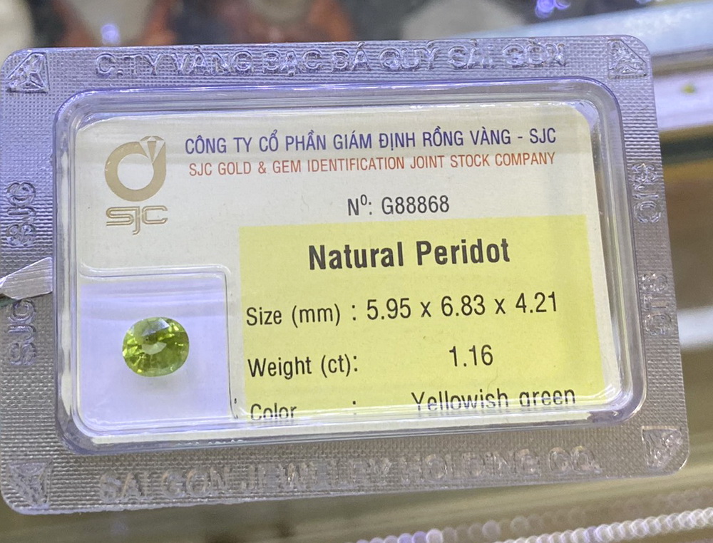 Viên Đá Peridot Ngọc Olivin Thiên Nhiên Xanh Mài Giác Oval Kiểm Định, Đá Phong Thủy 100% Thiên Nhiên