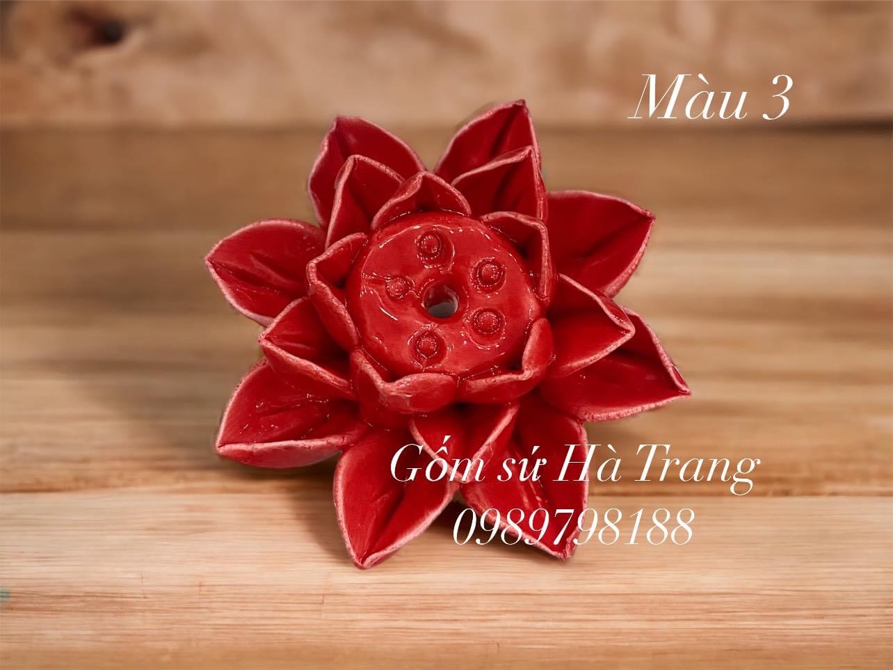 Bông sen sứ Bát Tràng cao cấp