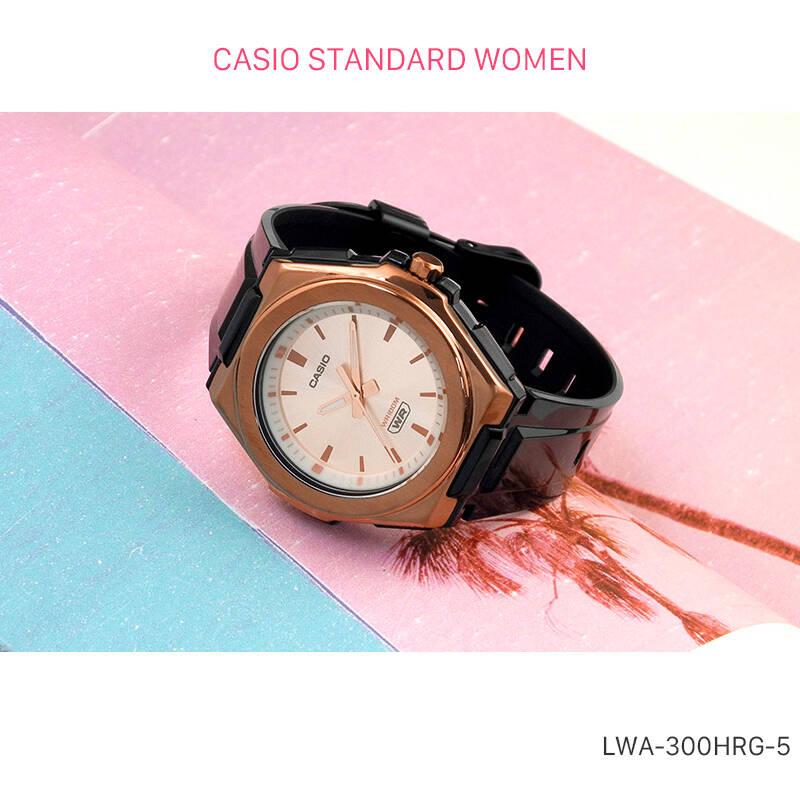 Đồng Hồ Nữ Dây Nhựa Casio Standard LWA-300HRG-5EVDF Chính Hãng - LWA-300HRG-5E Gờ Kim Loại