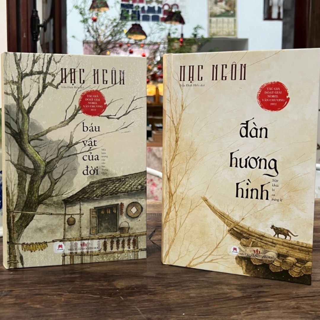 Combo 2 cuốn Mạc Ngôn: ĐÀN HƯƠNG HÌNH + BÁU VẬT CỦA ĐỜI – Bìa cứng – Tác giả đoạt giải Nobel văn chương 2012 – Trần Đình Hiến dịch – Huy Hoàng Bookstore