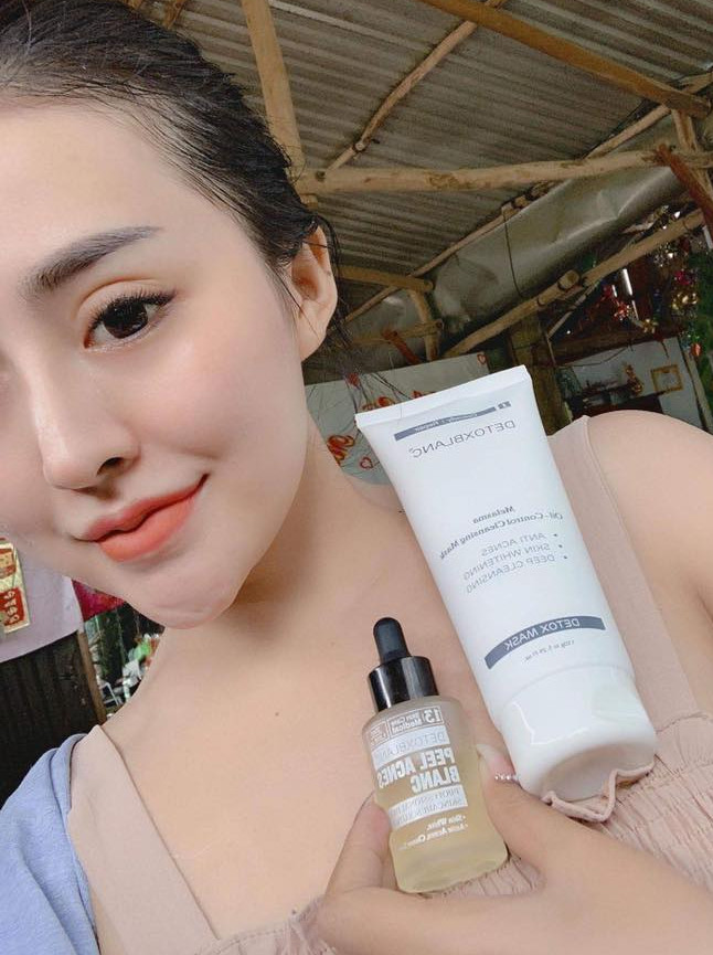 Combo Mặt nạ (Detox mask) và Serum Lộc Đề ( Peel Acnes Detox BlanC)