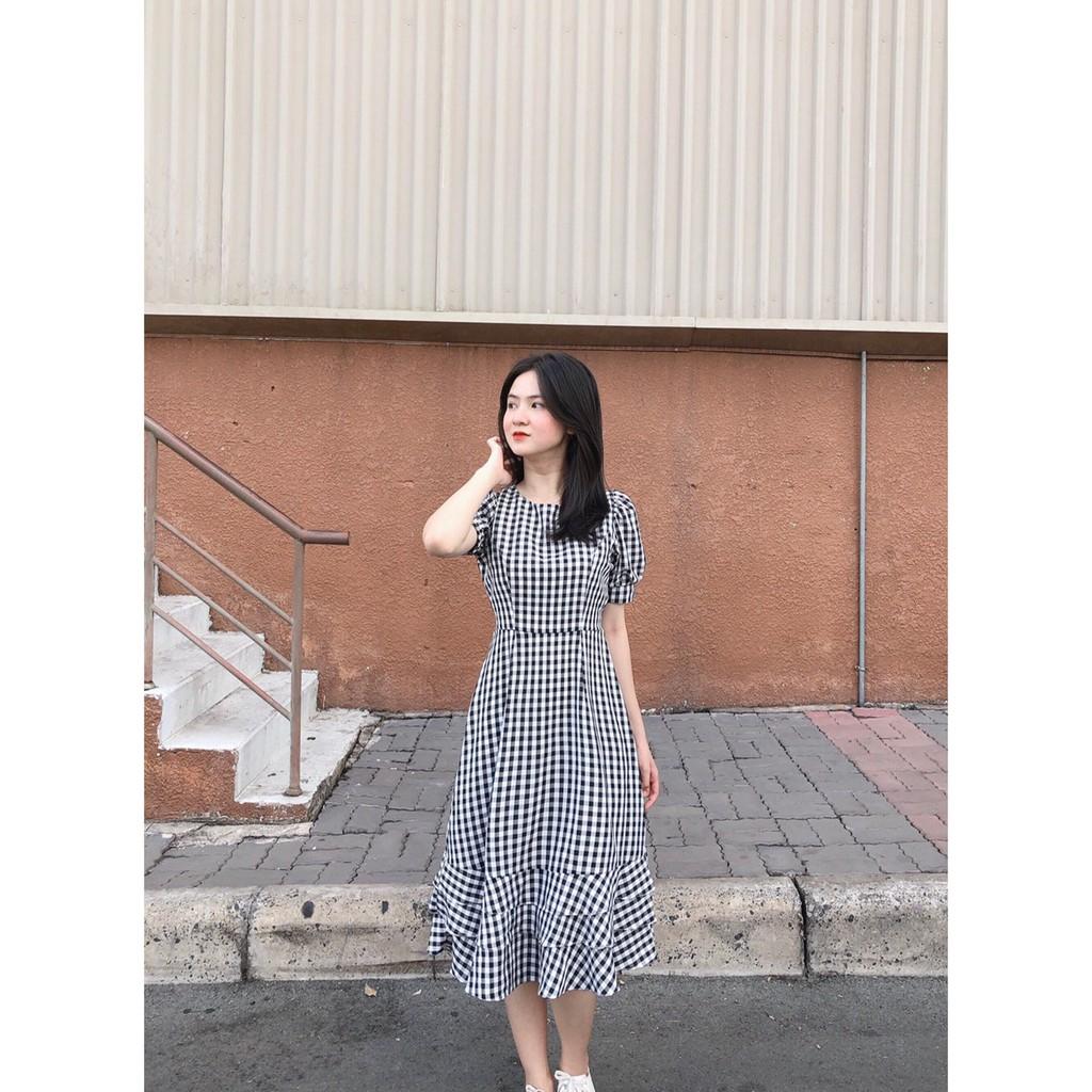 ĐẦM MAXI CARO CỔ TRÒN TAY PHỒNG NGẮN DÁNG XÒE PHỐI ĐUÔI CÁ-hình thật shop chụp