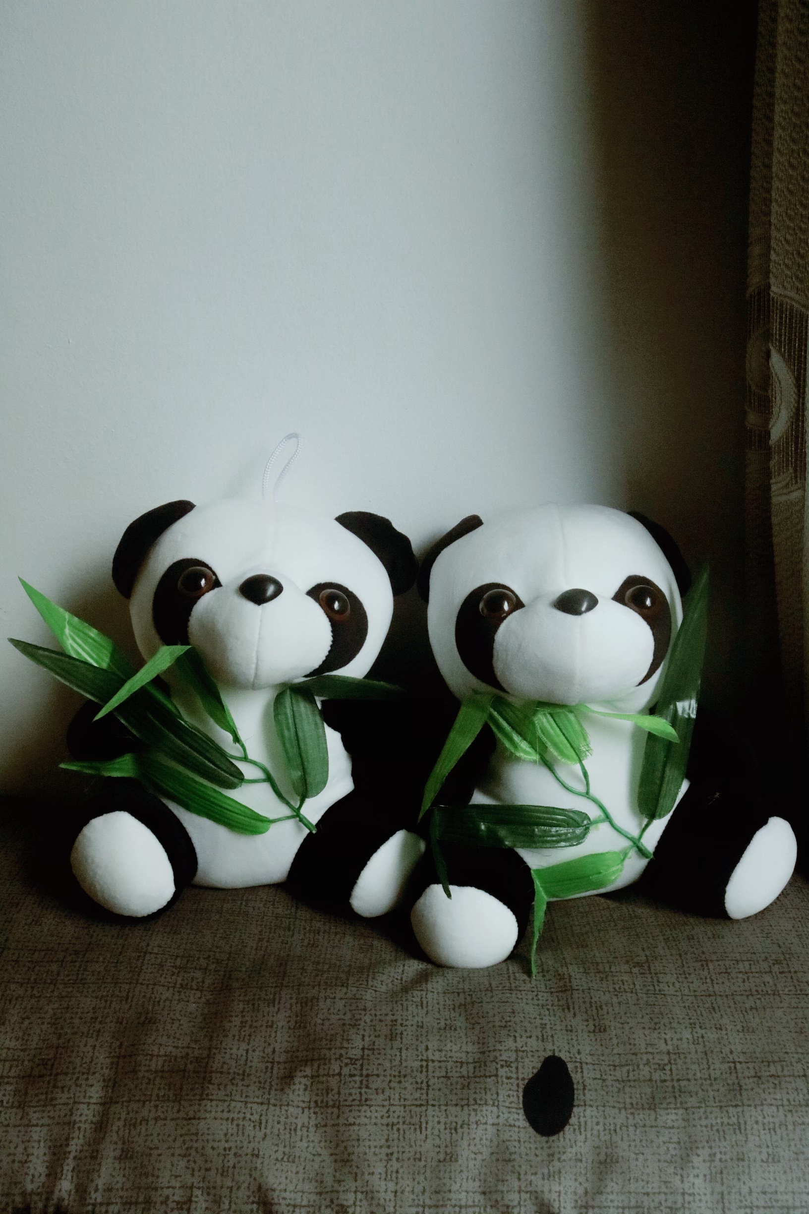 Thú bông gấu trúc lá tre cao cấp sz 35cm