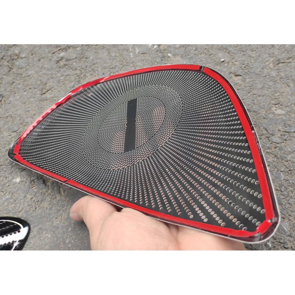 Ốp Màng Loa Dành Cho Xe Xpander 2018 2019 2020 2021 mẫu TITAN