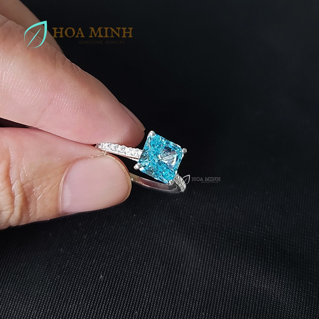 Nhẫn bạc nguyên chất bọc đá Nam Phi xanh Aqua vuông màu xanh aqua size 7 li đính tấm đẹp