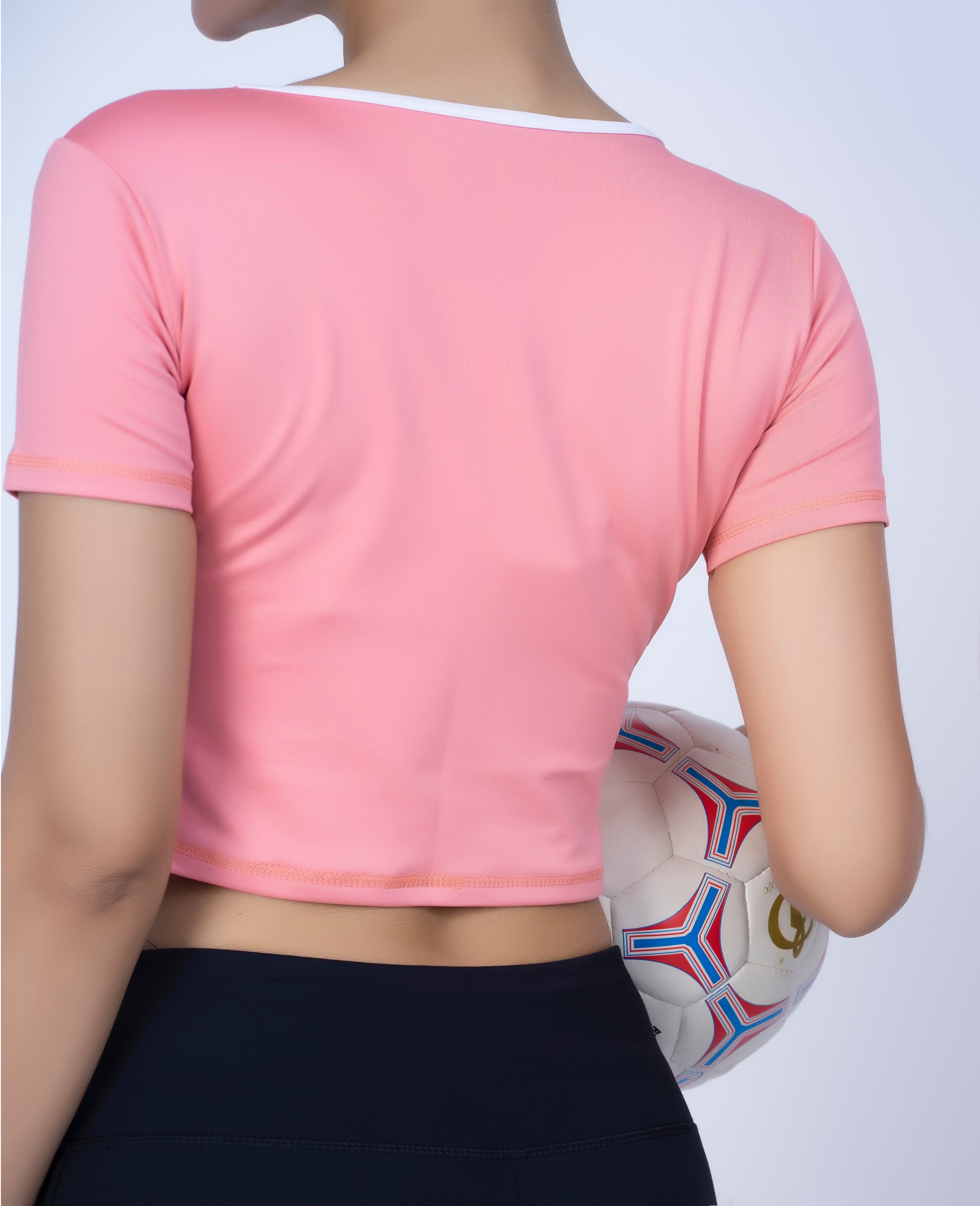 Bộ thể thao nữ quần short chữ V áo croptop có tay màu Cam - DN110