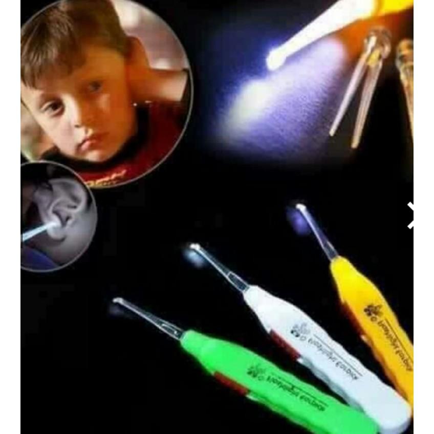 Dụng cụ lấy ráy tài đèn an toàn cho bé