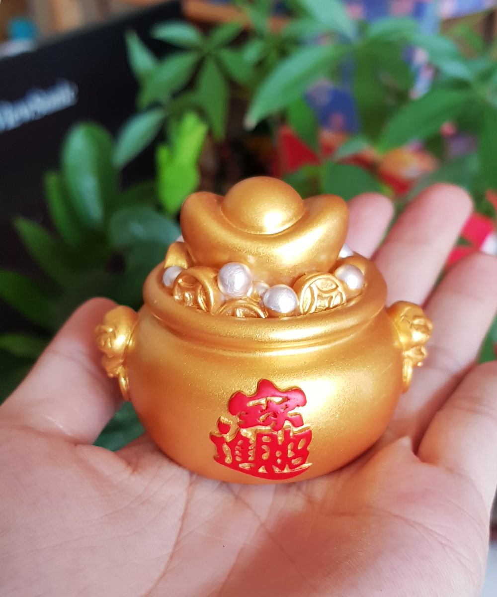 Bộ 02 tượng Trâu vàng kèm chậu vàng Chiêu Tài Tấn Lộc