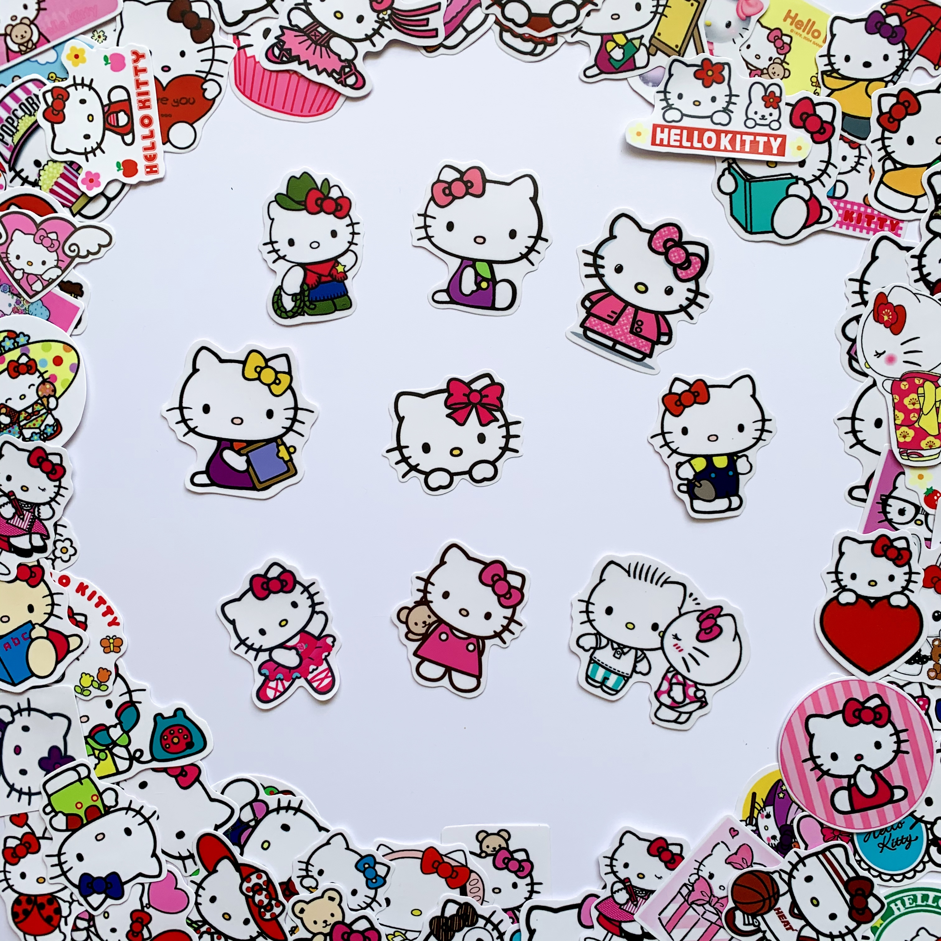 Bộ 20 Sticker Hello Kitty Hình Dán Chủ Đề Mèo Dễ Thương Cute Chống Nước Decal Chất Lượng Cao Trang Trí Va Ly Du Lịch Xe Đạp Xe Máy Xe Điện Motor Laptop Nón Bảo Hiểm Máy Tính Học Sinh Tủ Quần Áo Nắp Lưng Điện Thoại