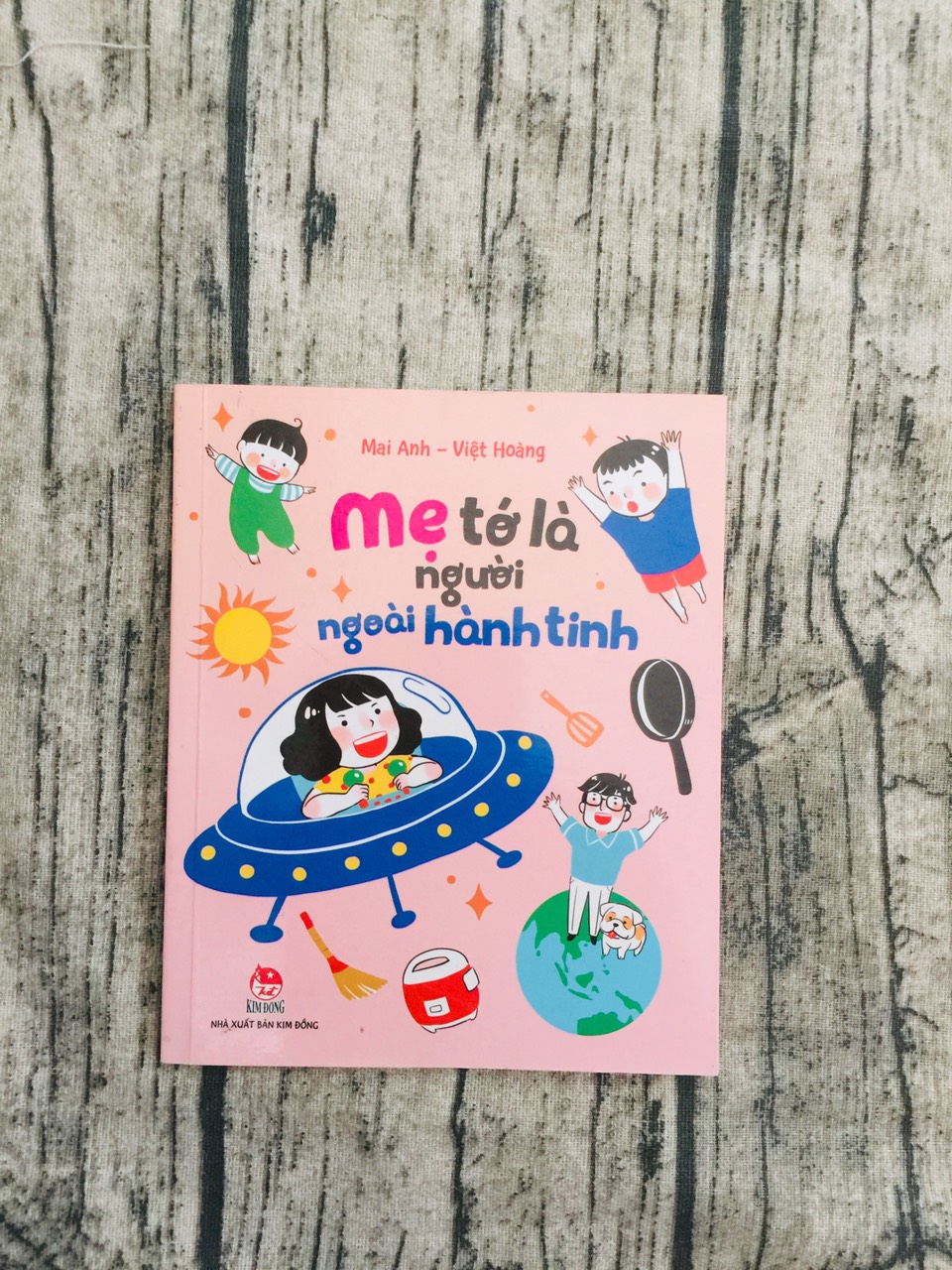 Mẹ Tớ Là Người Ngoài Hành Tinh