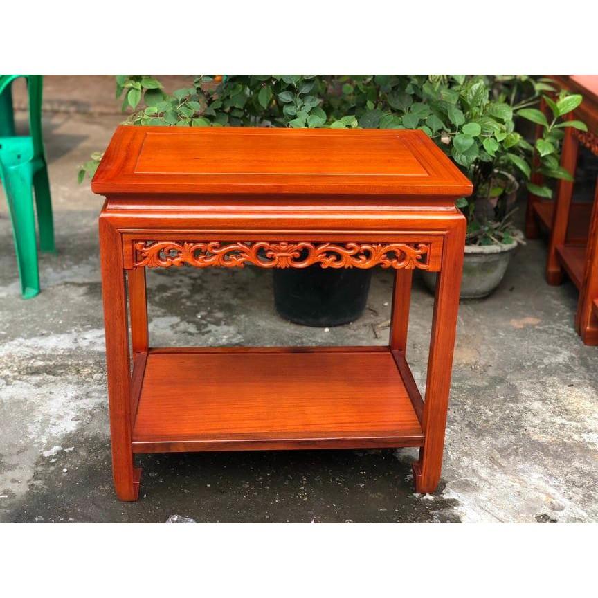 Bàn gỗ hương đá (cao 70cm, mặt 40x60 cm)