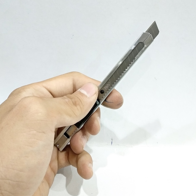 Bộ 2 Dao Rọc Giấy Deli 2058