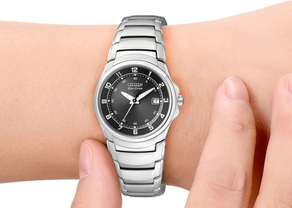 Đồng Hồ Nữ Citizen Dây Thép Không Gỉ EW1360-56E - Mặt Đen
