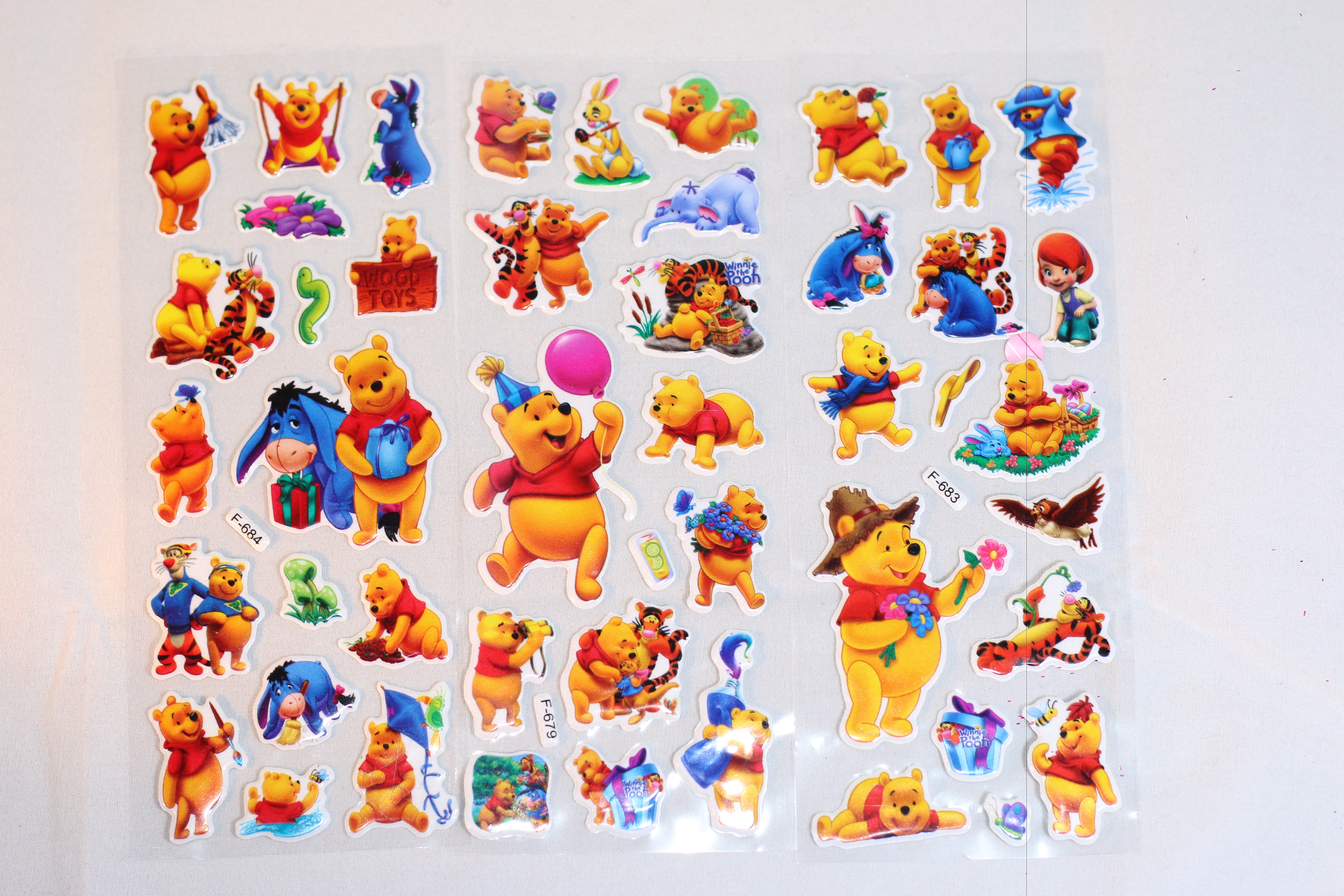 Set 6 Sticker Dán Trang Trí Hoạt Hình Gấu Pooh