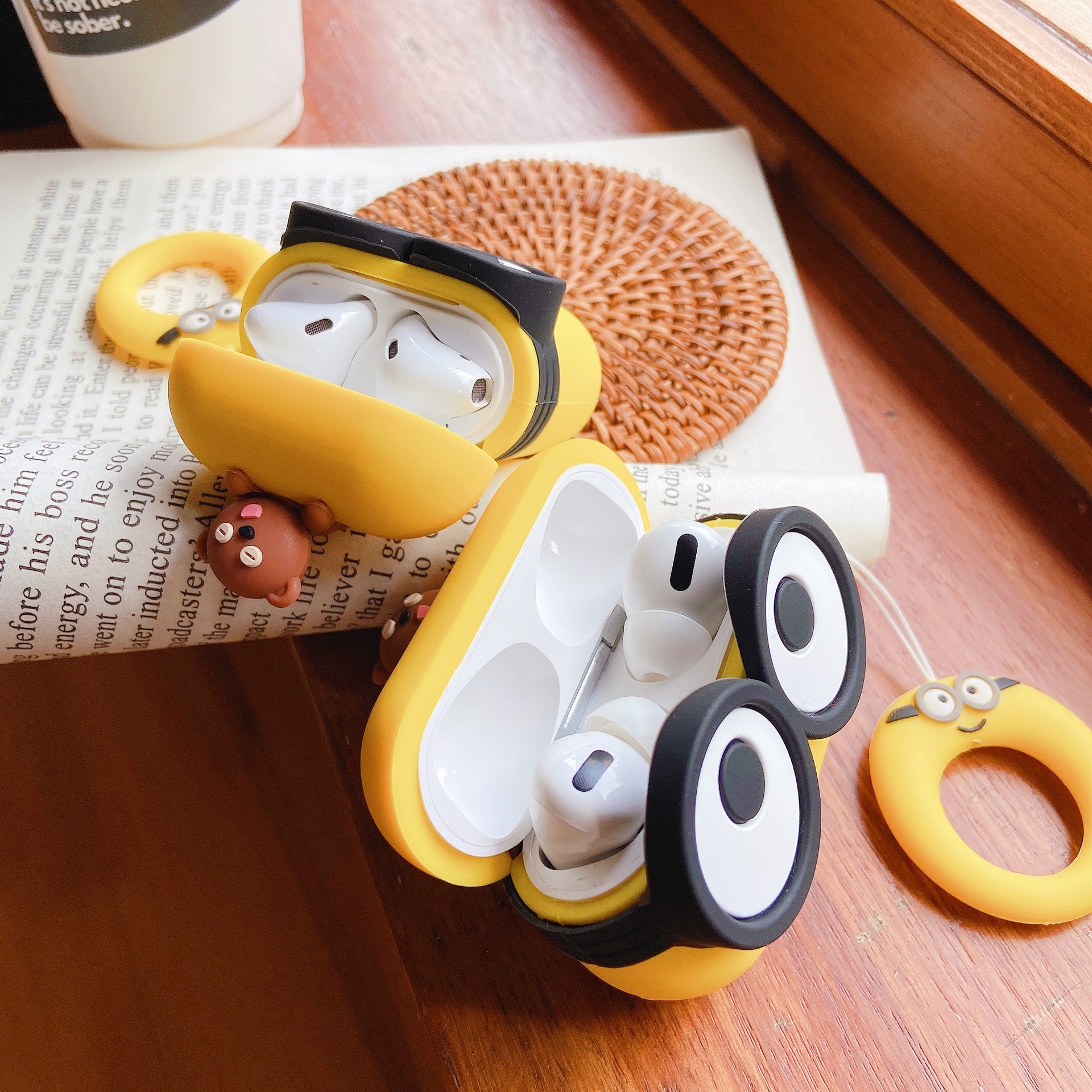 Ốp Bảo Vệ Case Silicon Dành Cho Airpods Hình Minions