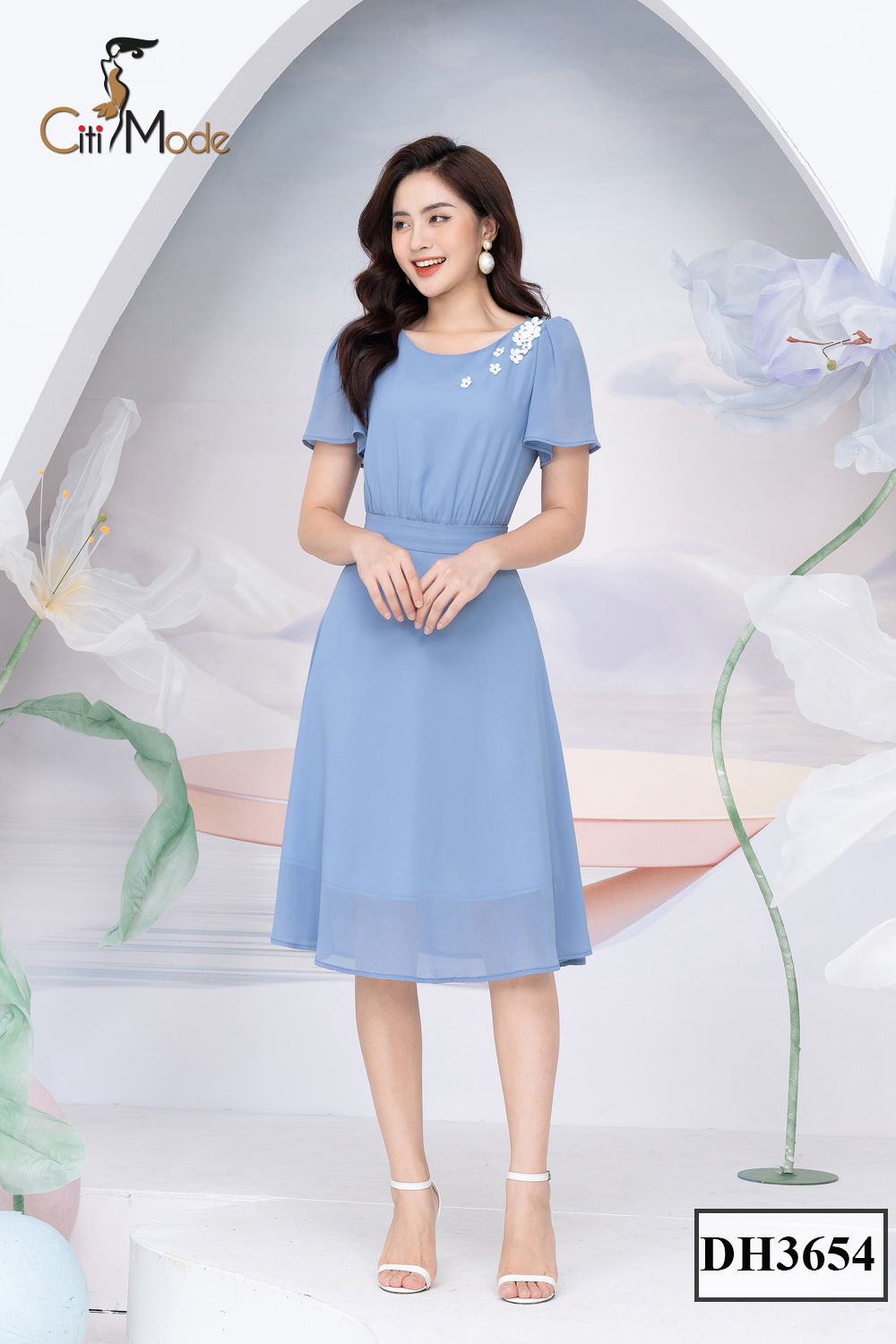Đầm xoè Voan xanh thêu hoa vai DH3654