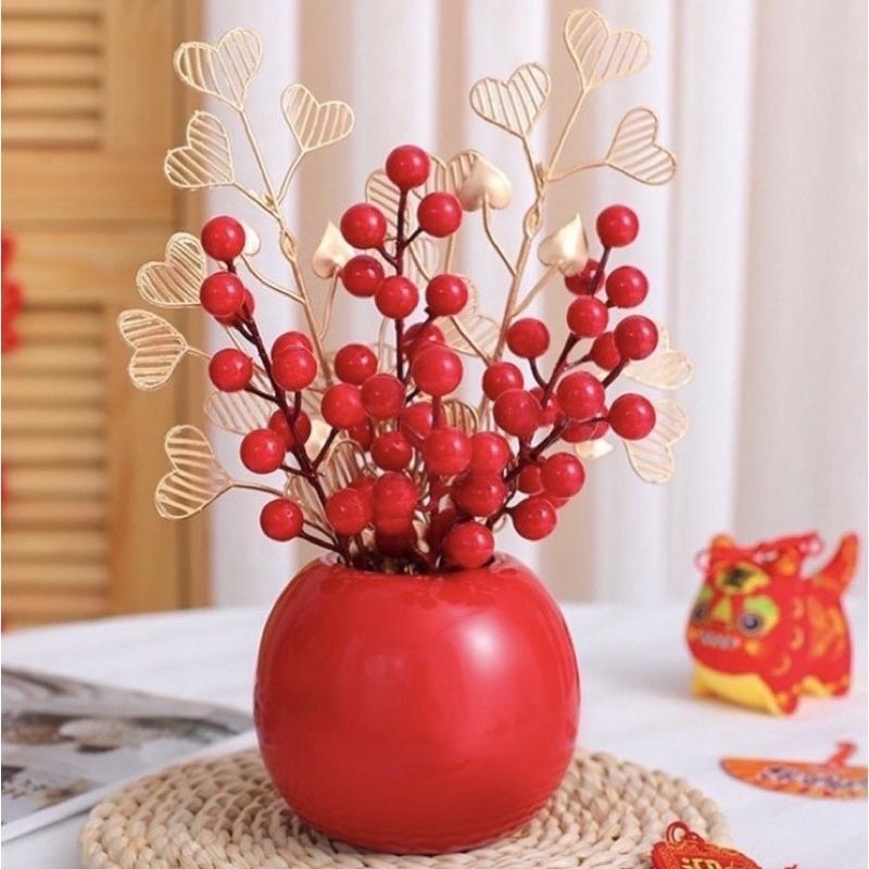 Chùm quả đỏ bóng trang trí