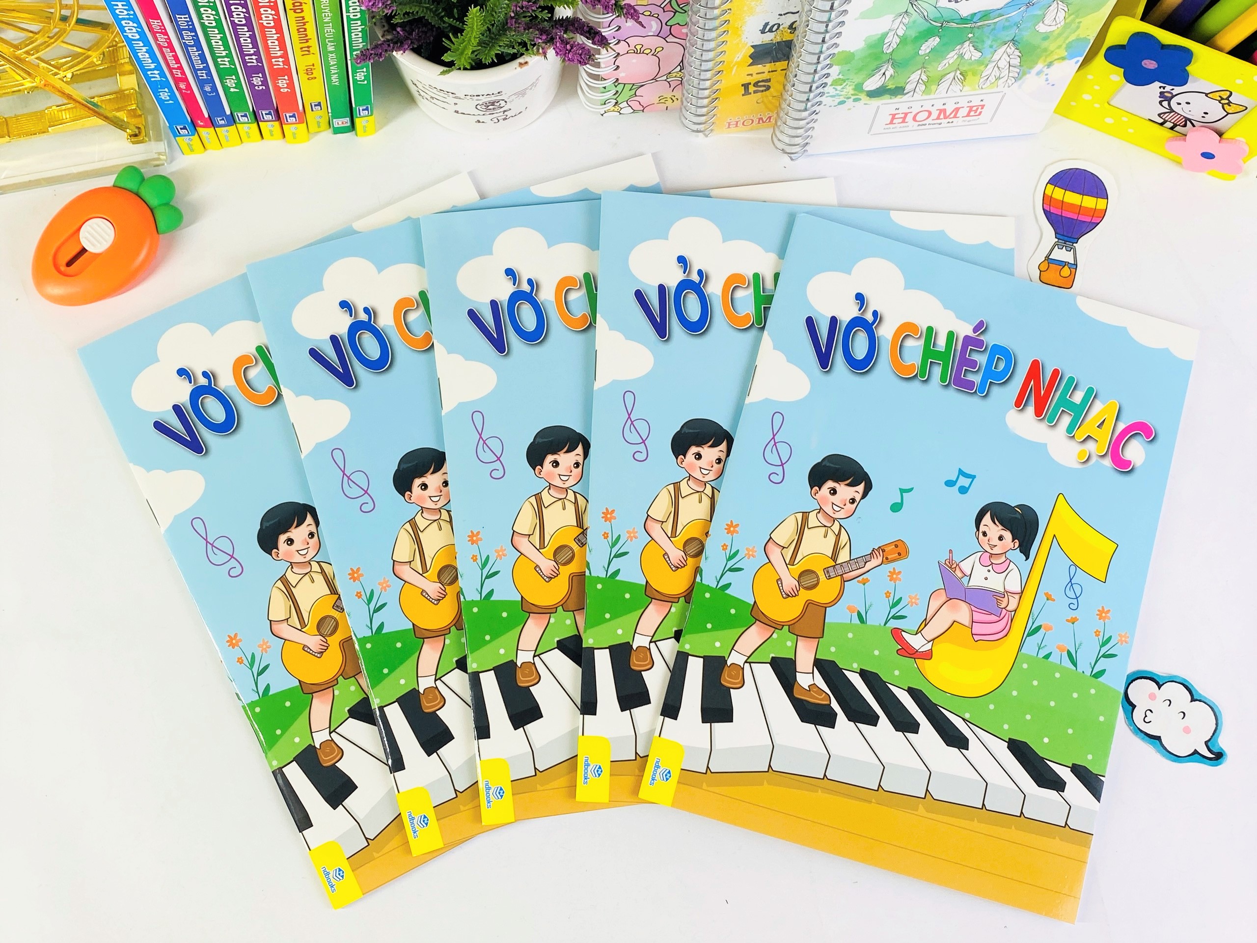 Sách - Combo 10 cuốn Vở chép nhạc - ndbooks