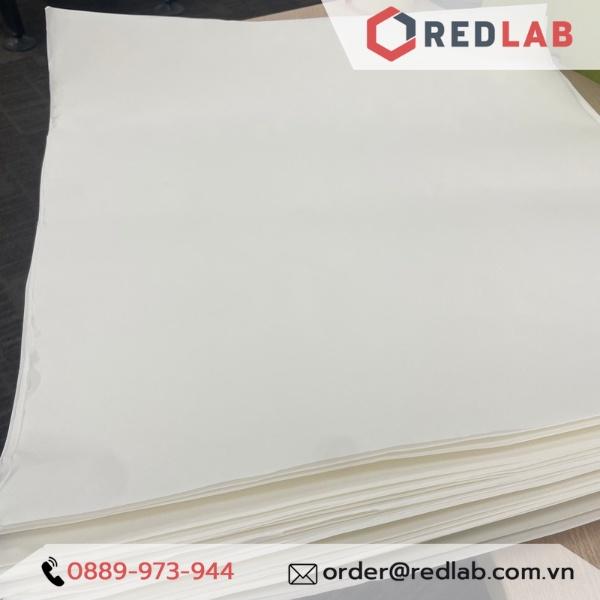 Giấy lọc dùng trong phòng thí nghiệm, kích thước 60 x 60 cm 1 tờ