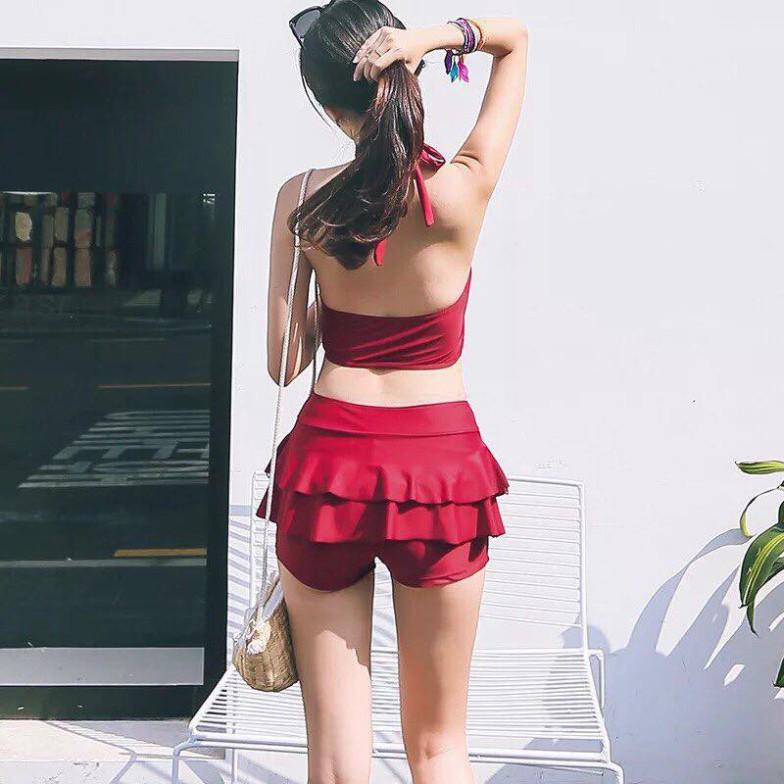 freeship 2 mảnh yếm đỏ váy 2 tầng ( 100% như hình)