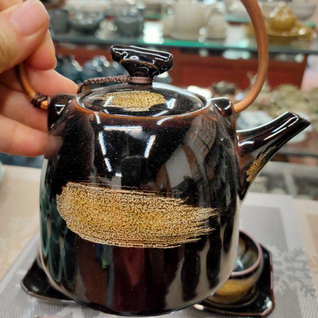 Bộ ấm trà men nâu mật ong hoả biến