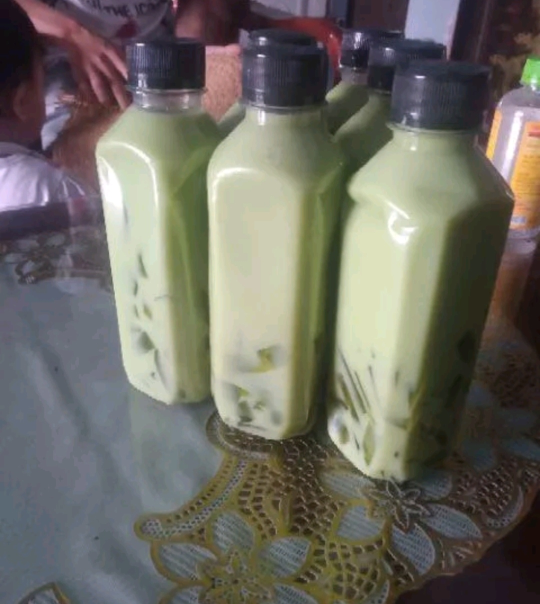 Combo 20 vỏ chai nhựa có nắp để dùng đựng trà sữa