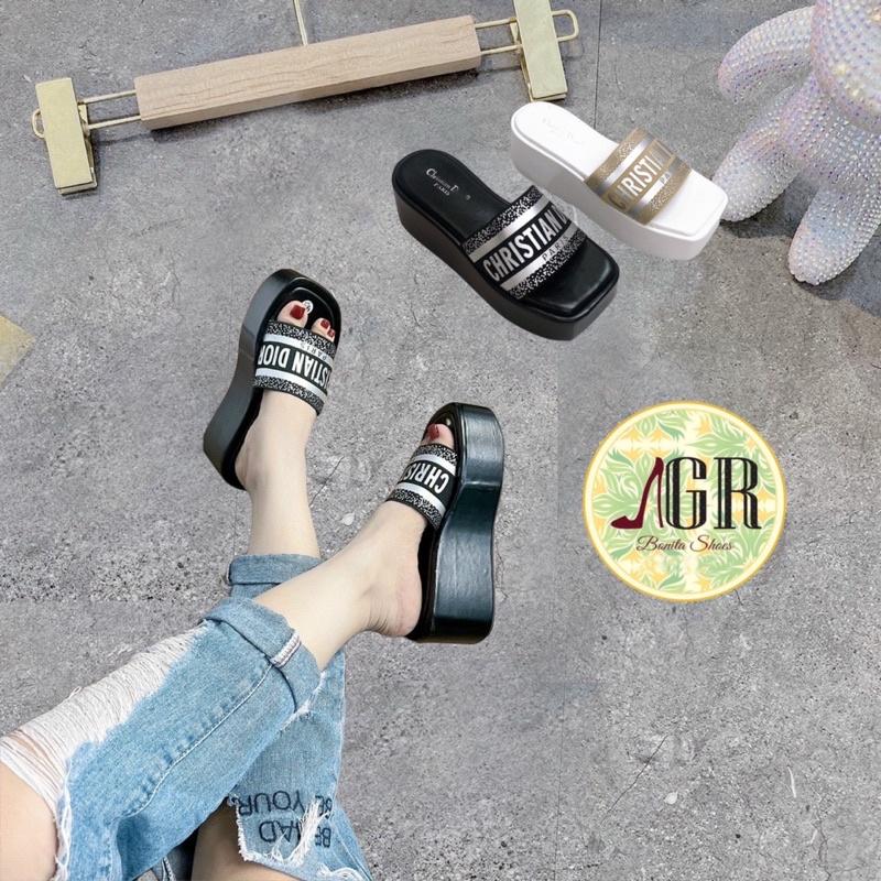 Dép xuồng bản in chữ hiệu nổi cao 7 cm